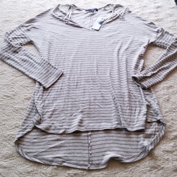 one clothing Tops - 🌈 Long sleeve Gray tee size Large One Clothing LA